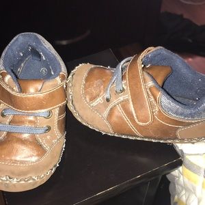 Baby shoes